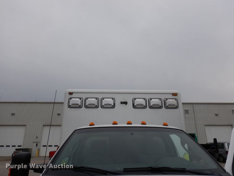 image for item DJ6996 2012 Ford F450 Super Duty  ambulance