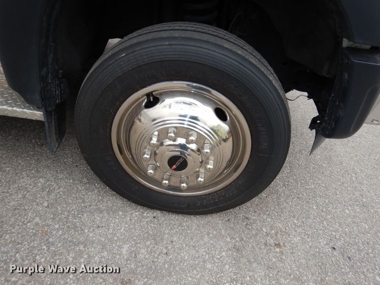 image for item DJ6996 2012 Ford F450 Super Duty  ambulance