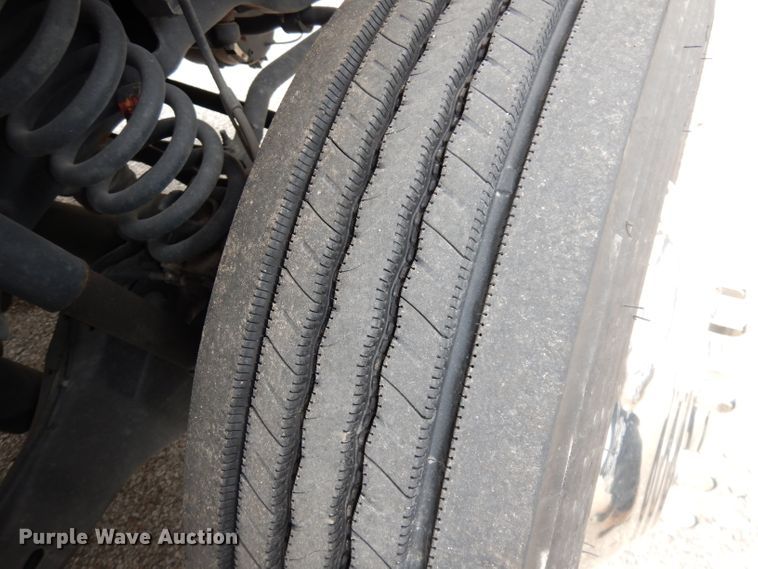 image for item DJ6996 2012 Ford F450 Super Duty  ambulance