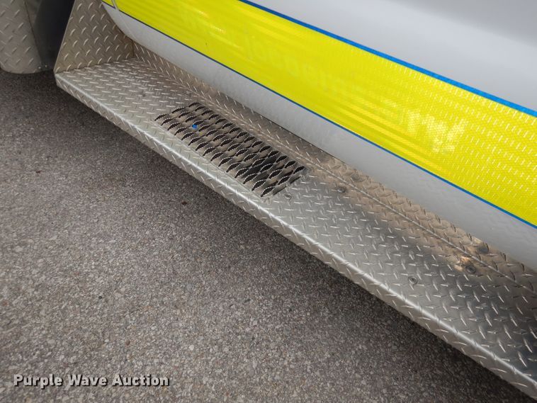 image for item DJ6996 2012 Ford F450 Super Duty  ambulance