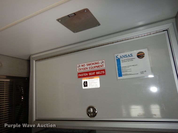 image for item DJ6996 2012 Ford F450 Super Duty  ambulance