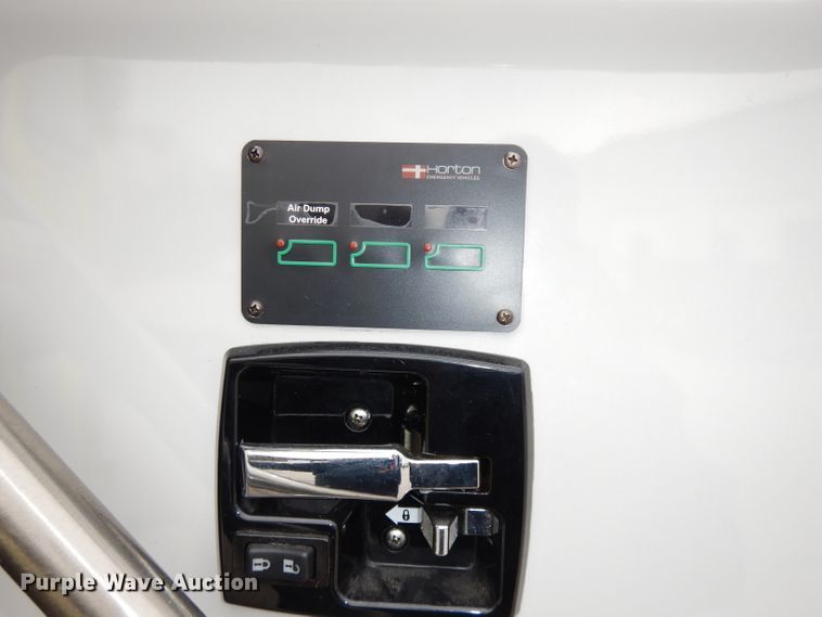 image for item DJ6996 2012 Ford F450 Super Duty  ambulance