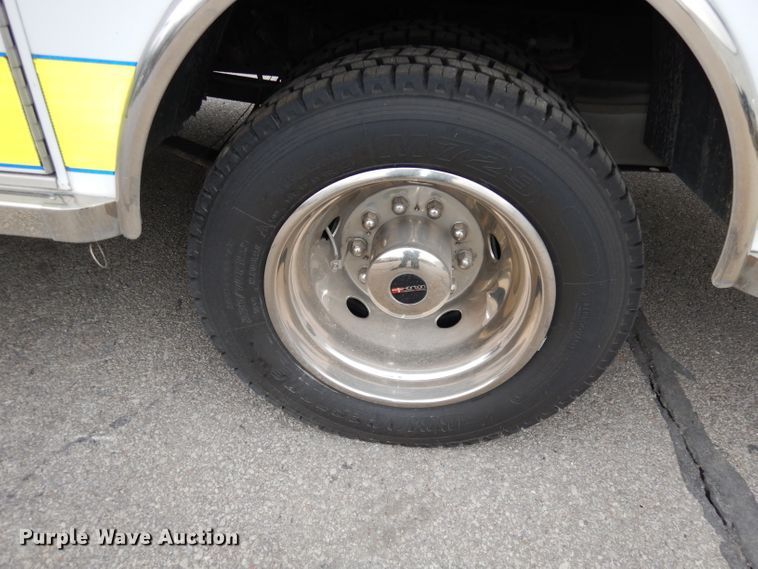 image for item DJ6996 2012 Ford F450 Super Duty  ambulance