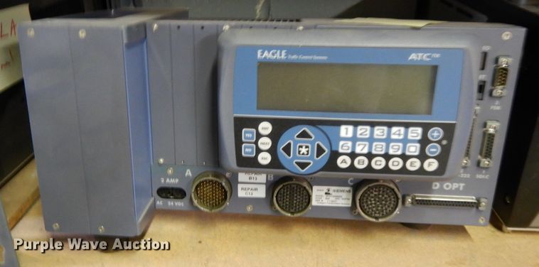 image for item DL2587 Traffic signal equipment