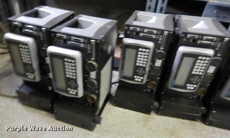 image for item DL2587 Traffic signal equipment