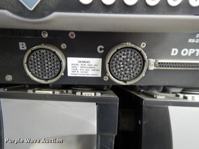 image for item DL2587 Traffic signal equipment