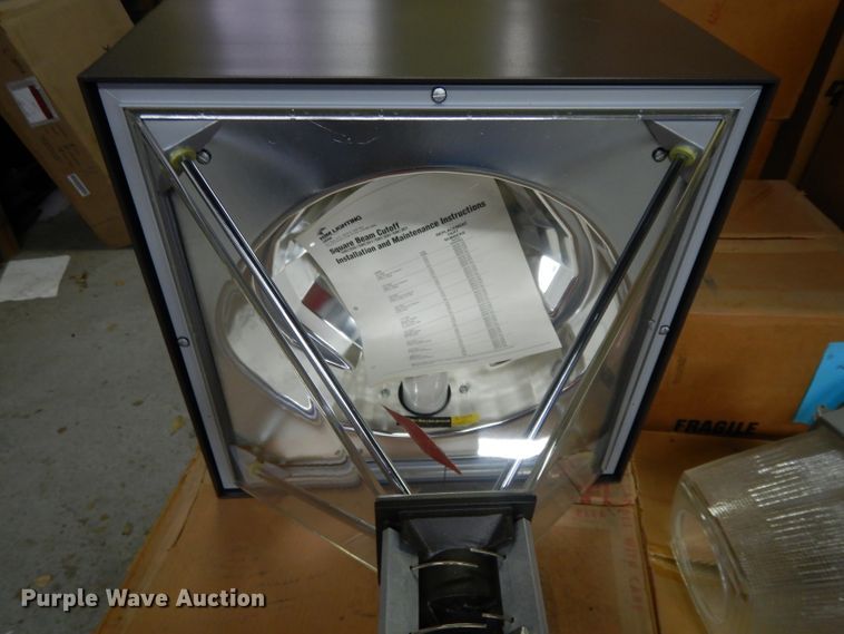 image for item DL2590 Light globes