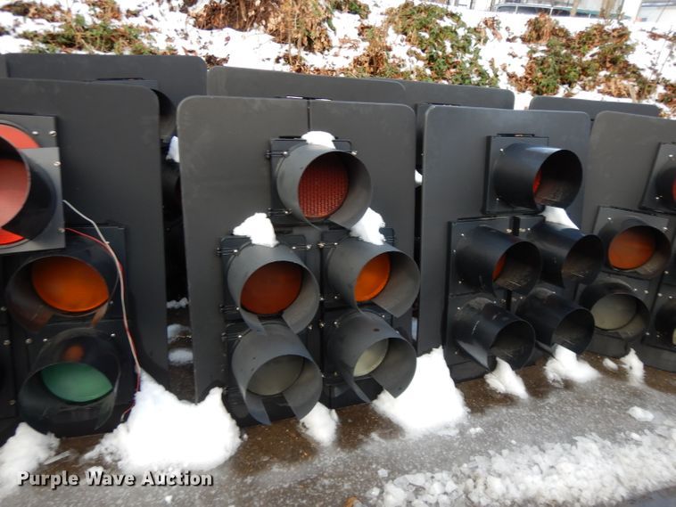 image for item DL2596 Traffic signals