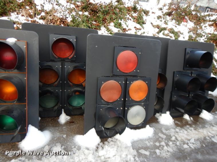 image for item DL2596 Traffic signals