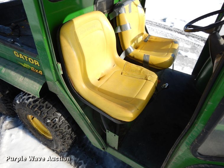 image for item DL2600 John Deere 6X4 Gator  utility vehicle