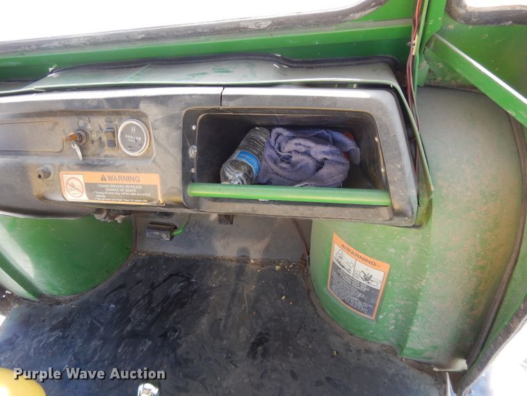 image for item DL2600 John Deere 6X4 Gator  utility vehicle