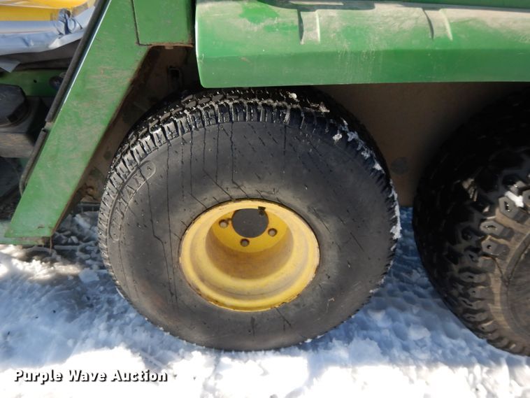 image for item DL2600 John Deere 6X4 Gator  utility vehicle