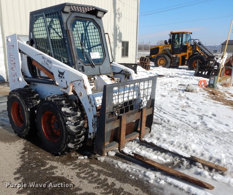 image for item DL2602 1996 Bobcat 853  skid steer loader