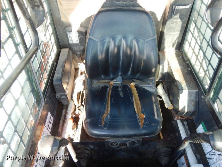 image for item DL2602 1996 Bobcat 853  skid steer loader