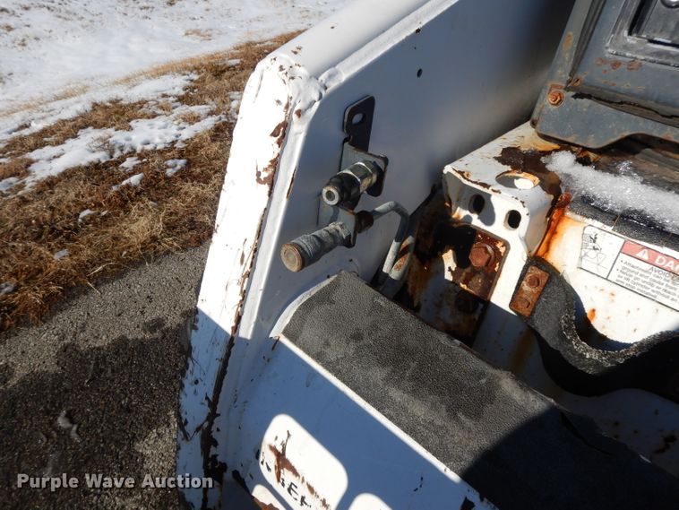 image for item DL2602 1996 Bobcat 853  skid steer loader