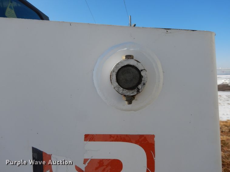 image for item DL2602 1996 Bobcat 853  skid steer loader