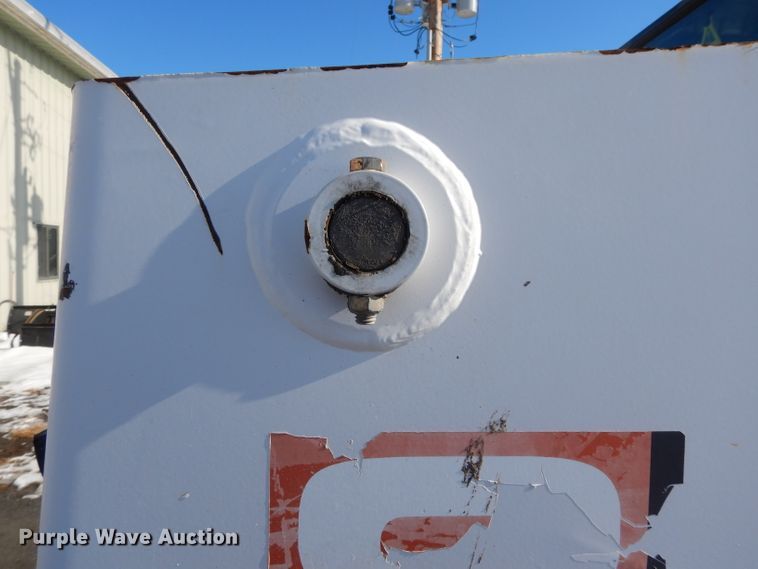 image for item DL2602 1996 Bobcat 853  skid steer loader