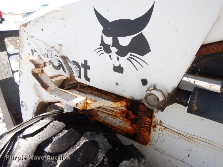 image for item DL2602 1996 Bobcat 853  skid steer loader
