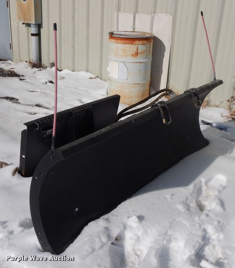 image for item DL2602 1996 Bobcat 853  skid steer loader