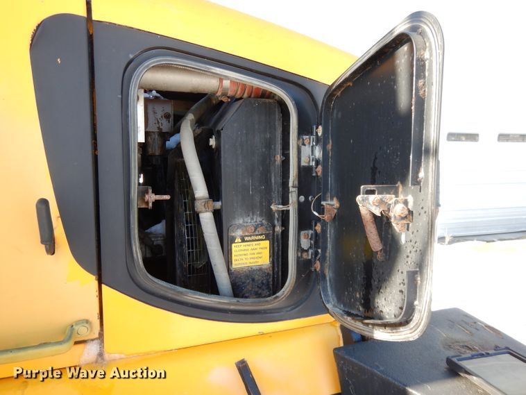 image for item DL2603 2004 JCB 436HT  wheel loader