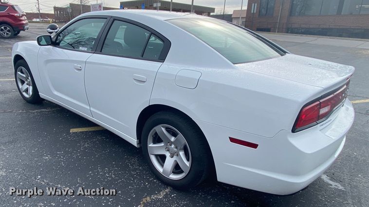 image for item EL9692 2014 Dodge Charger Police