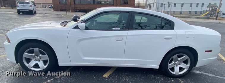 image for item EL9692 2014 Dodge Charger Police