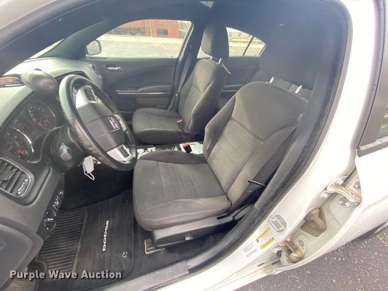 image for item EL9692 2014 Dodge Charger Police