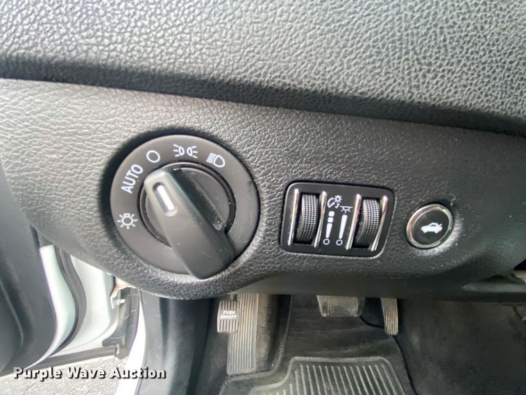 image for item EL9692 2014 Dodge Charger Police