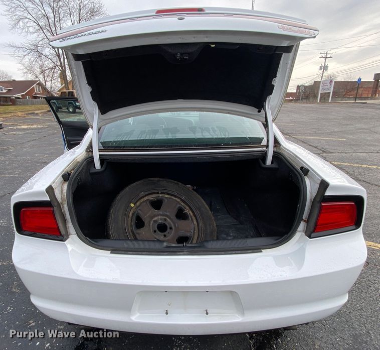 image for item EL9692 2014 Dodge Charger Police