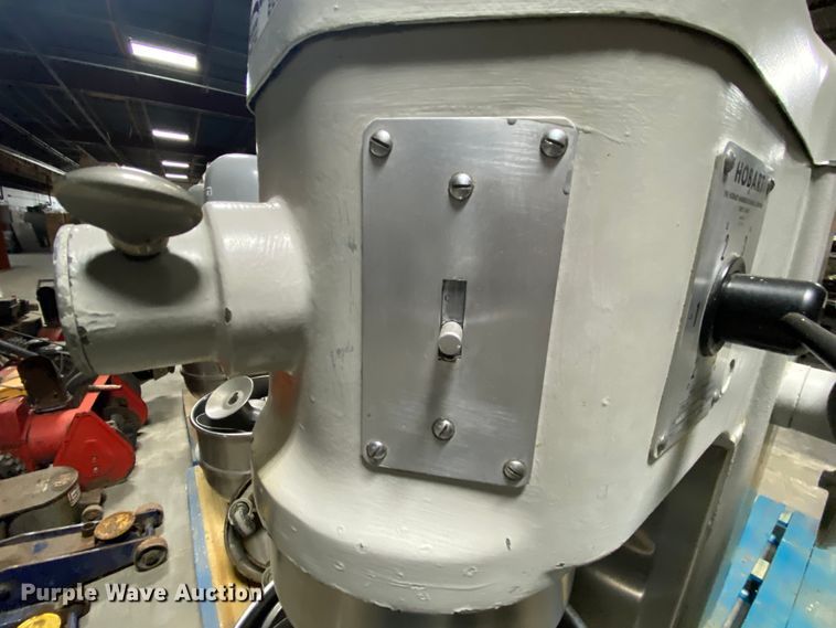 image for item EL9743 Hobart H600 mixer