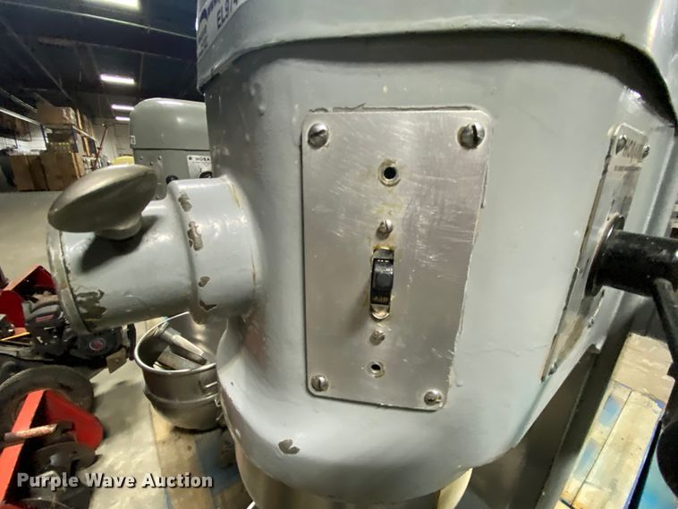image for item EL9744 Hobart H600 mixer