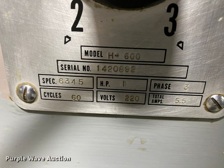 image for item EL9744 Hobart H600 mixer