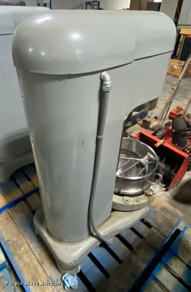 image for item EL9745 Hobart H600 mixer