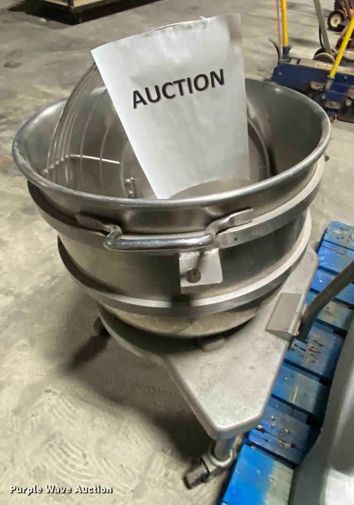 image for item EL9746 Hobart HL600 mixer