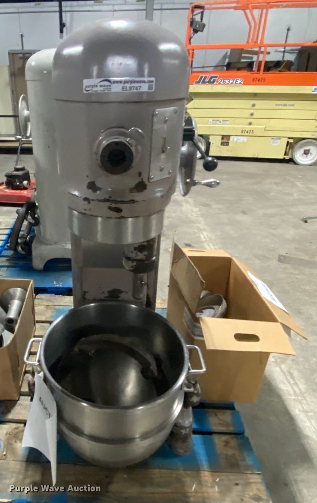 image for item EL9747 Hobart H600 mixer
