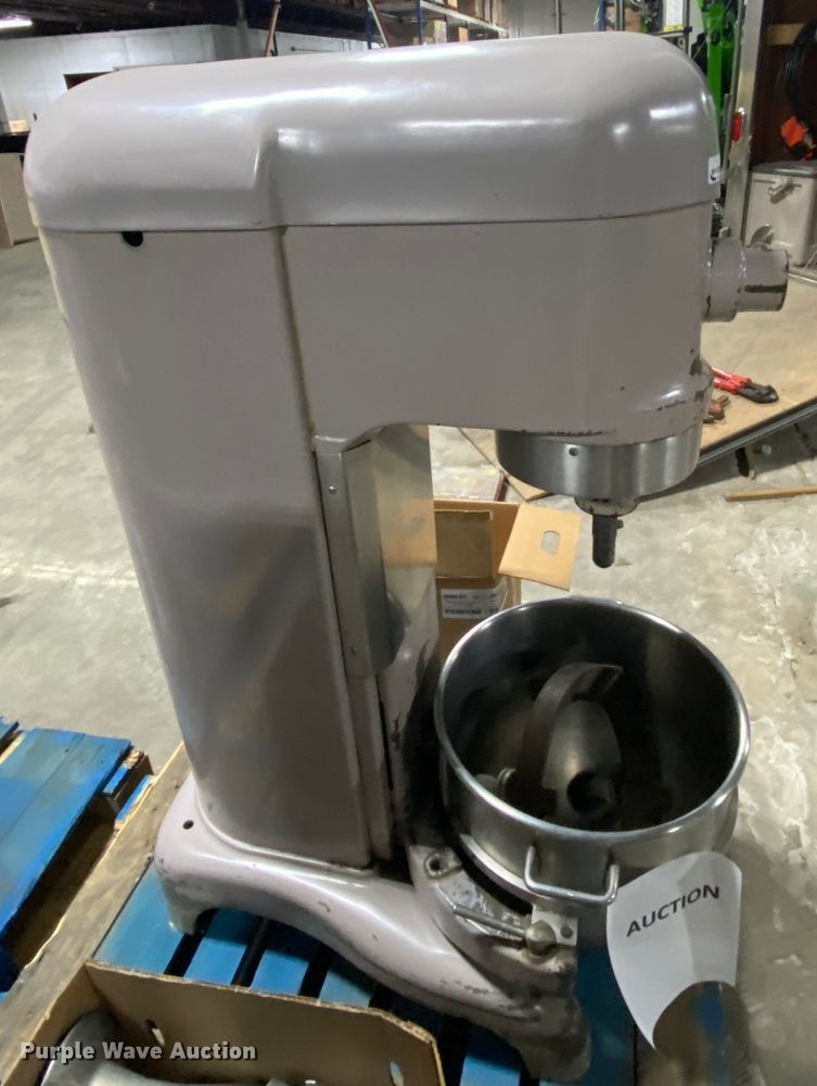 image for item EL9747 Hobart H600 mixer