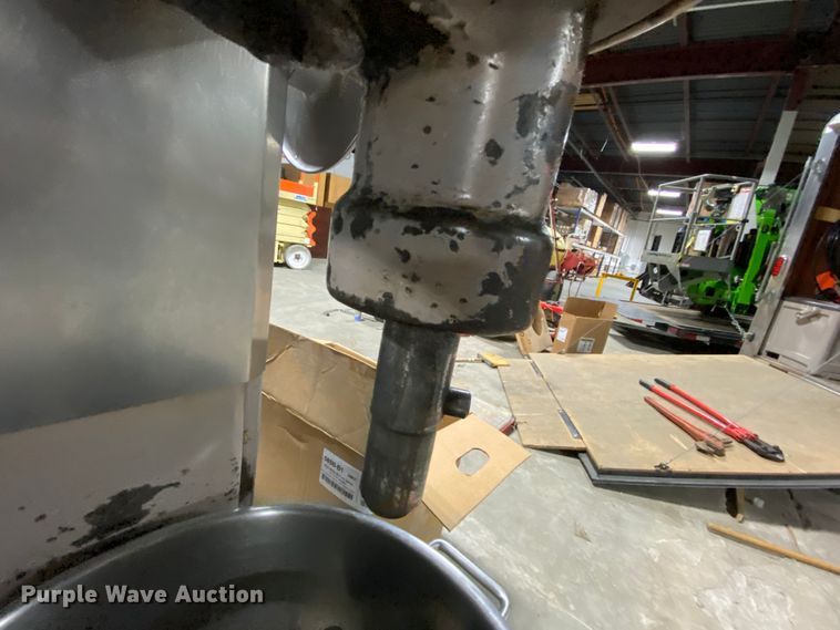 image for item EL9747 Hobart H600 mixer