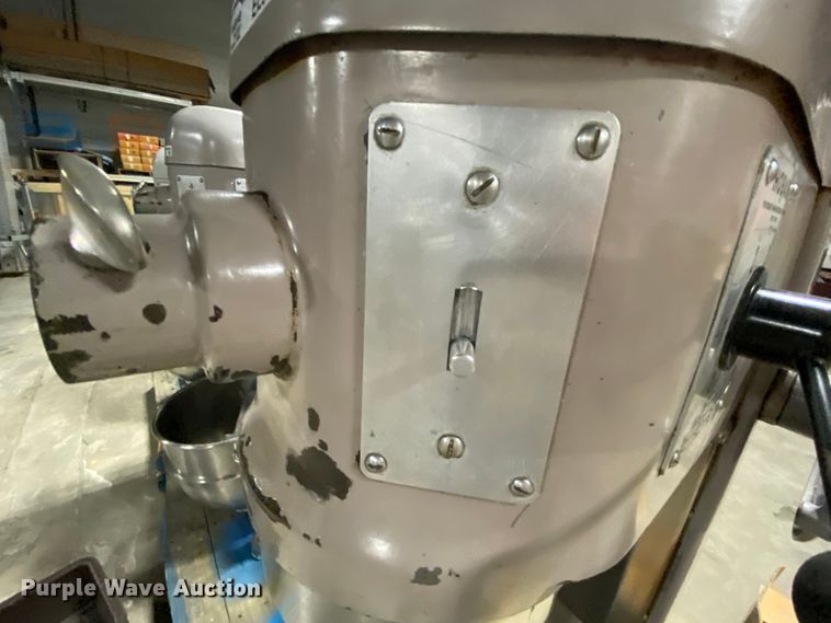 image for item EL9747 Hobart H600 mixer