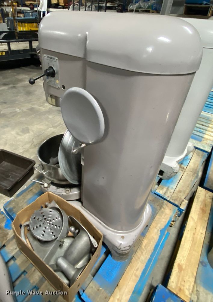 image for item EL9748 Hobart H600 mixer