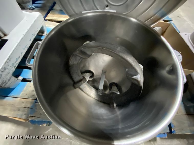 image for item EL9748 Hobart H600 mixer