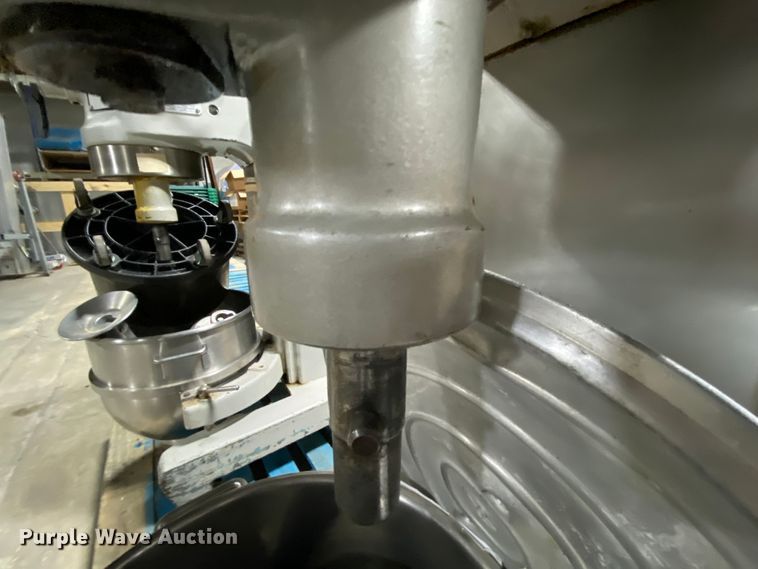 image for item EL9748 Hobart H600 mixer