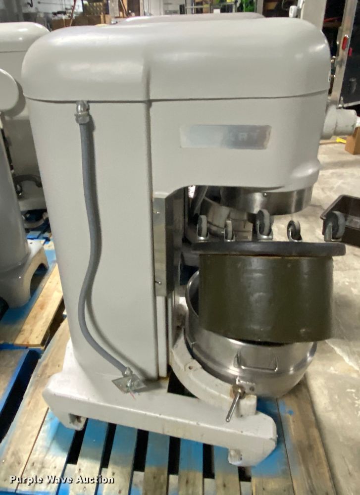 image for item EL9749 Hobart H600 mixer