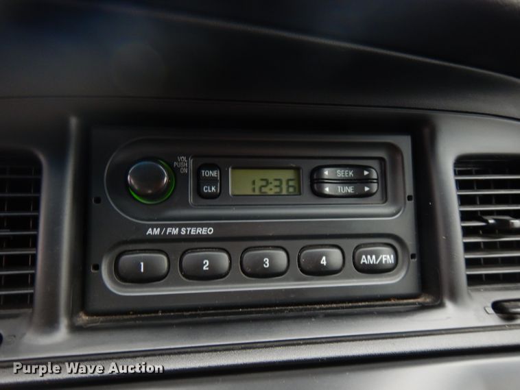 image for item FW9816 2011 Ford Crown Victoria Police Interceptor