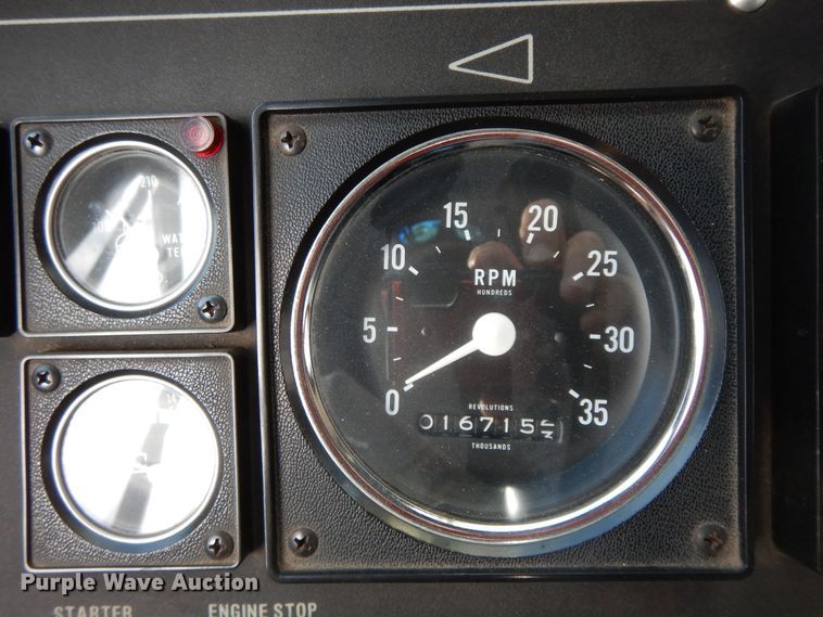 image for item GK9695 1981 Oshkosh V-1844M  aerial platform ladder truck