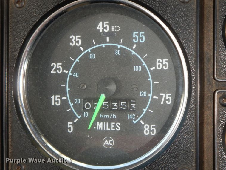 image for item GK9695 1981 Oshkosh V-1844M  aerial platform ladder truck