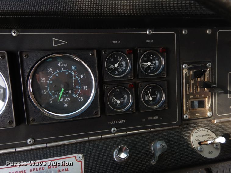 image for item GK9695 1981 Oshkosh V-1844M  aerial platform ladder truck