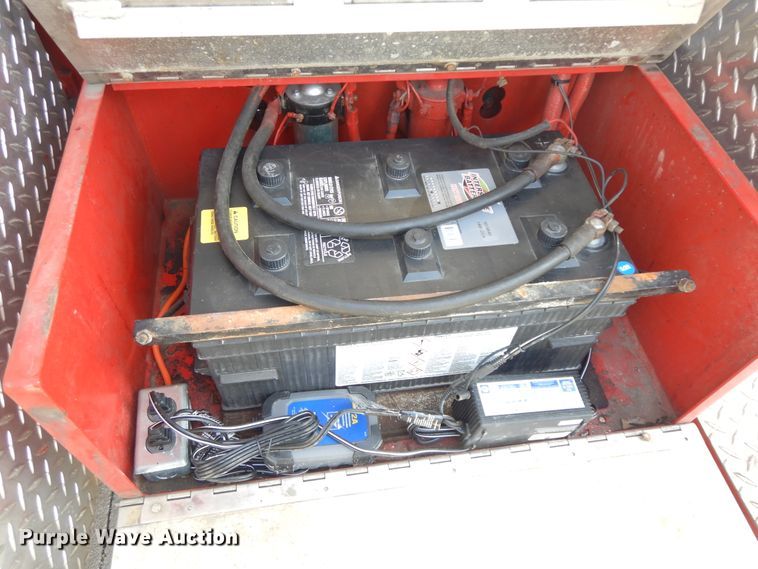 image for item GK9695 1981 Oshkosh V-1844M  aerial platform ladder truck