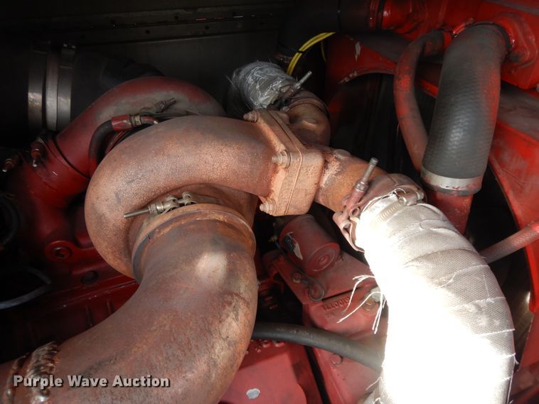 image for item GK9695 1981 Oshkosh V-1844M  aerial platform ladder truck