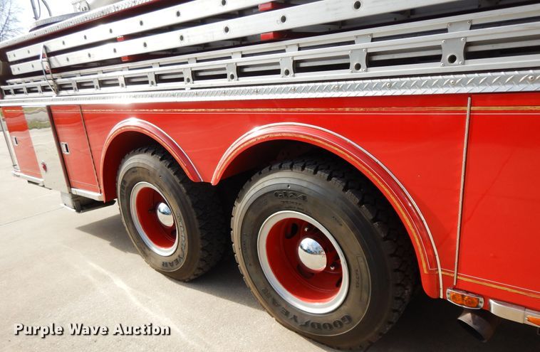 image for item GK9695 1981 Oshkosh V-1844M  aerial platform ladder truck