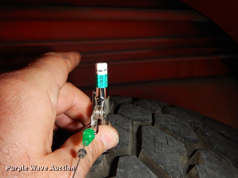 image for item GK9695 1981 Oshkosh V-1844M  aerial platform ladder truck